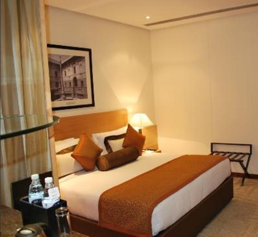 Radisson Blu Marina Hotel Connaught Place Neu-Delhi Exterior foto